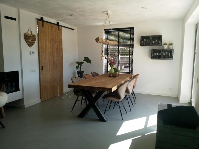 Design woonbeton woonkamer