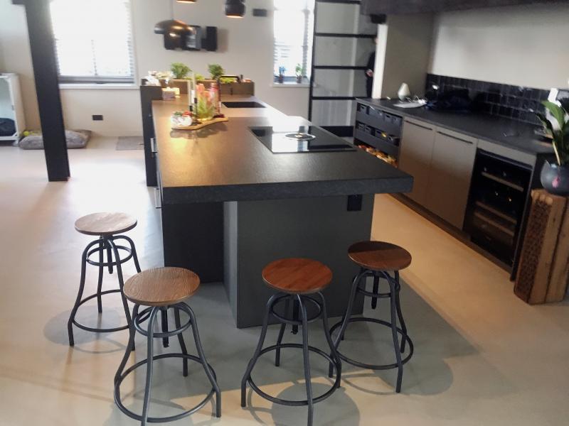 Design Woonbeton met leefkeuken