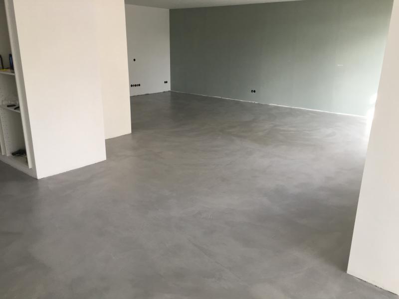 Industriële betonnen vloer