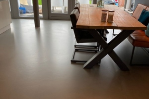 Quartz-Stone-Gietvloer-eetkamer