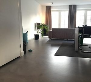 Betonlook vloer in Eersel