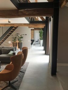 Venetiaans woonbeton in woonboerderij 3