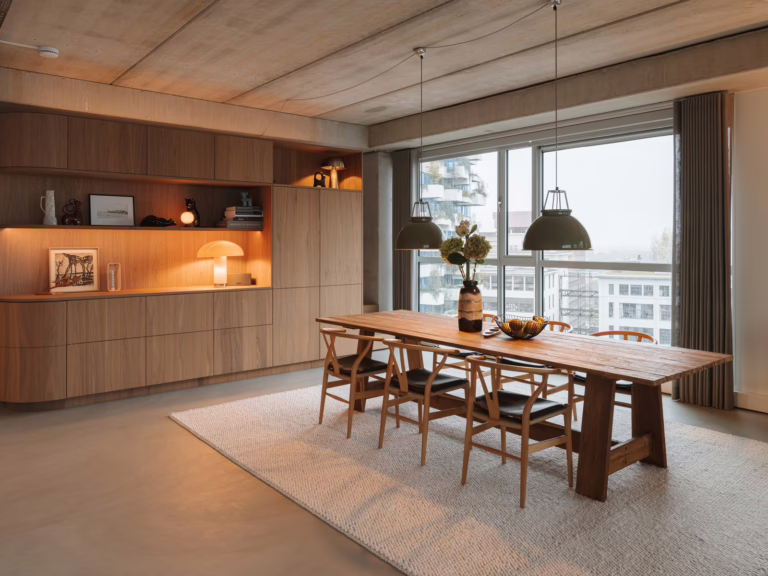 Lavasteen Gietvloer loft Eindhoven keuken en eetkamer | Berkers Vloeren